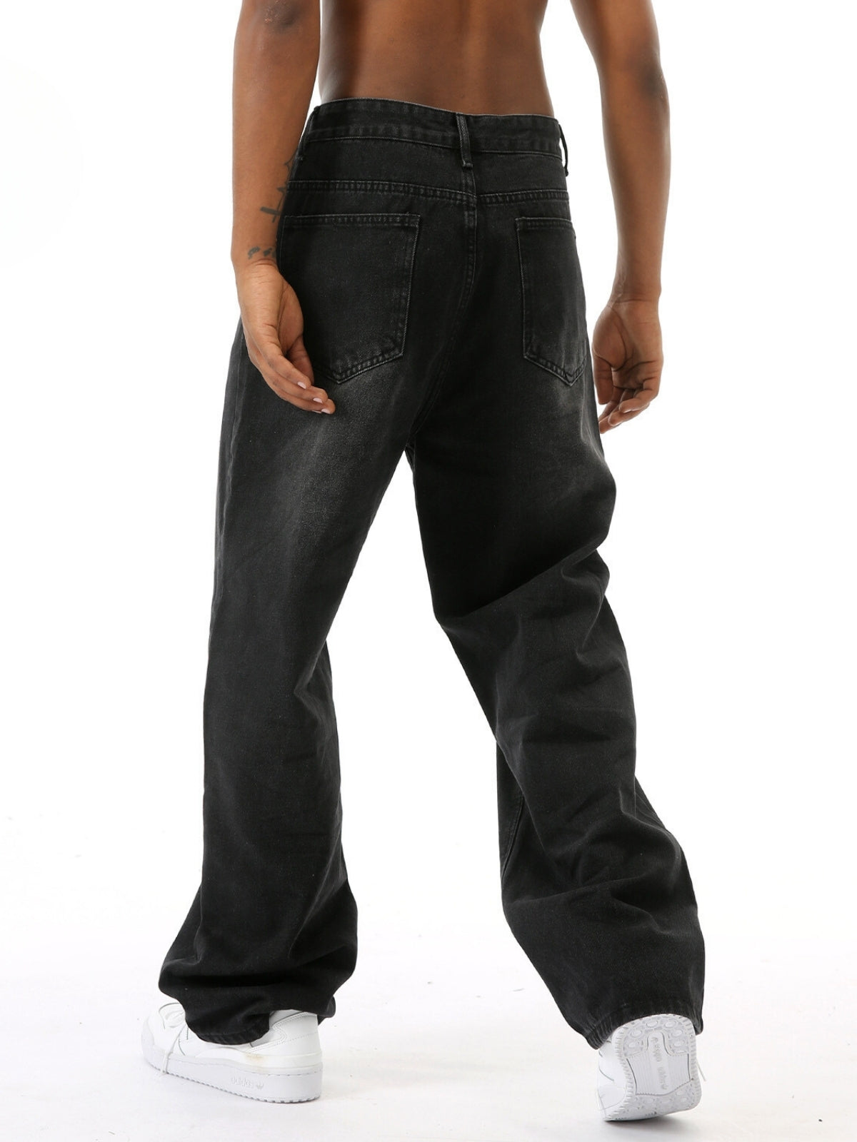 BLACKETS - Baggy Basic Jeans | Teenwear.eu