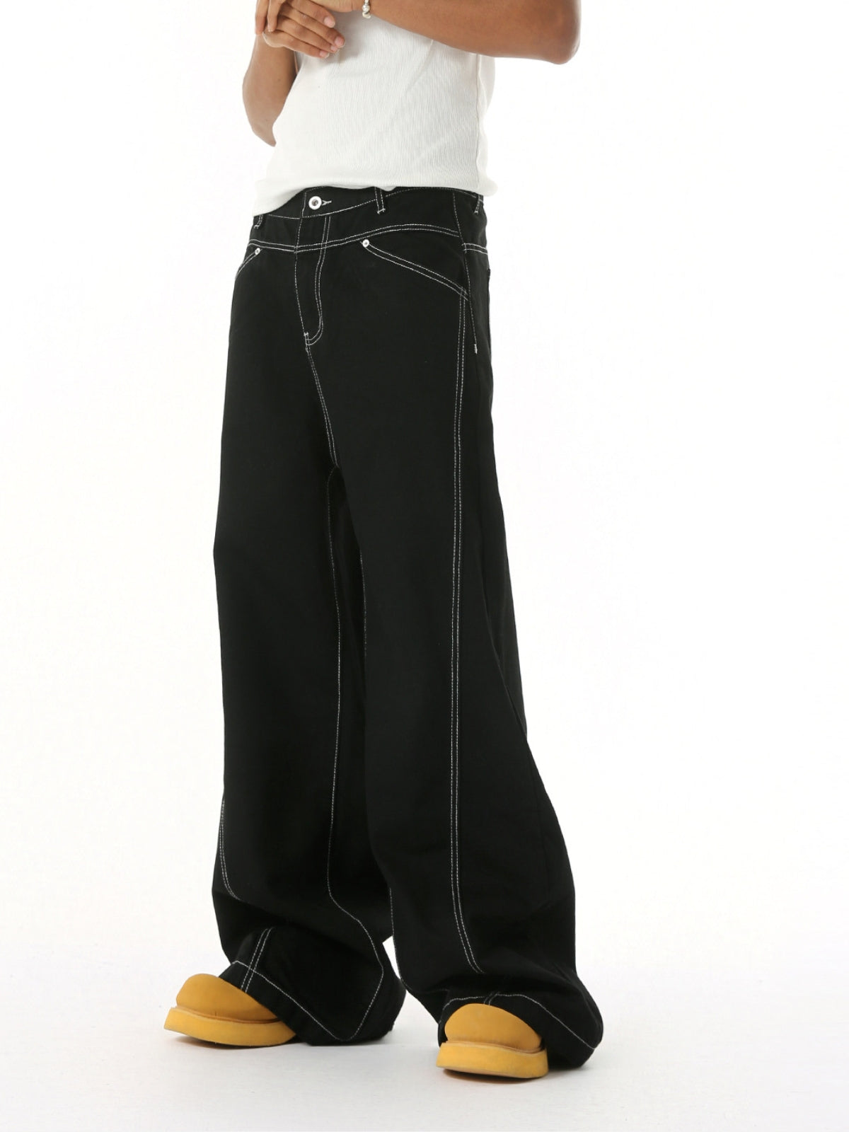 TINKIES - Baggy Basic Jeans | Teenwear.eu