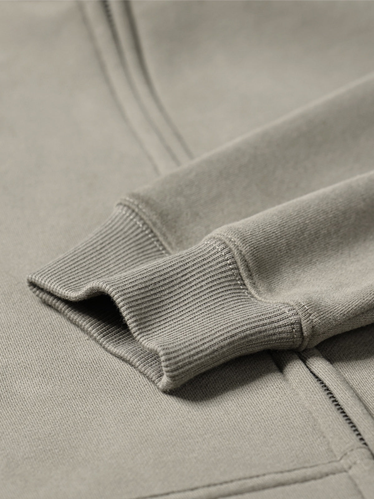 PUNISH - Cropped Basic Zip Up Hoodie | Teenwear.eu