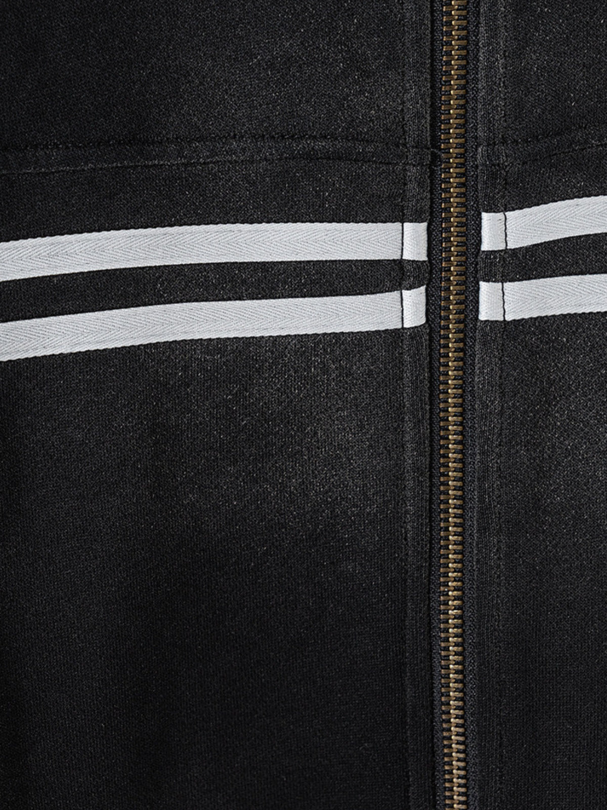 STRIPEEZ - Oversized Embroidered Zip Up Hoodie | Teenwear.eu