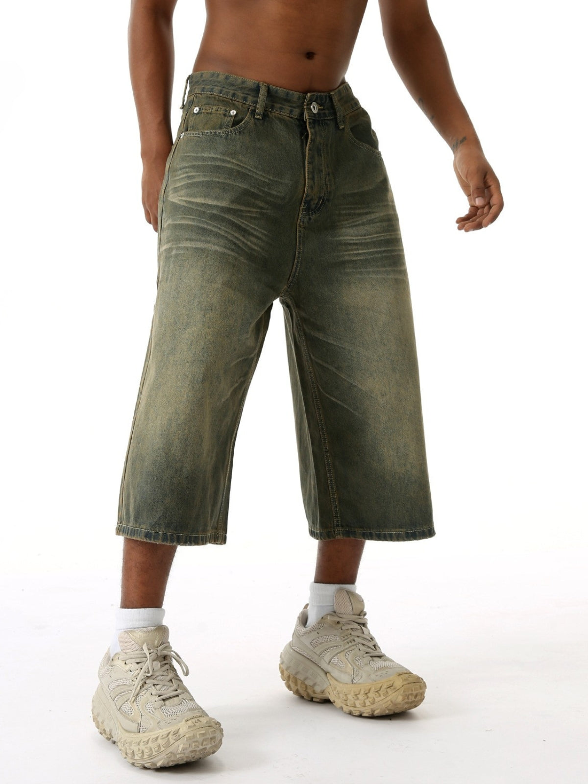 TINT - Baggy Denim Basic Jorts | Teenwear.eu