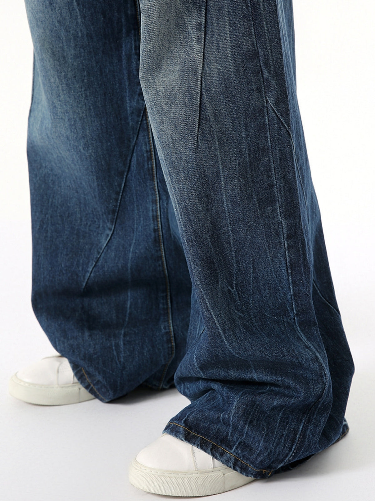 LOWTIDE - Baggy Basic Jeans | Teenwear.eu