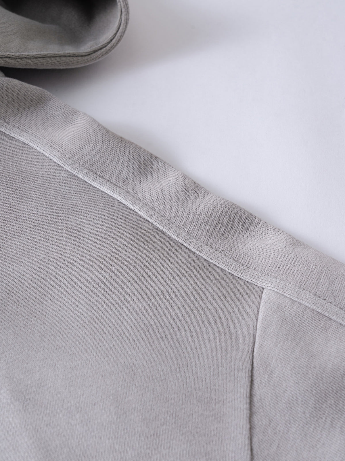 FADELY – Oversized Basic Hoodie | Teenwear.eu