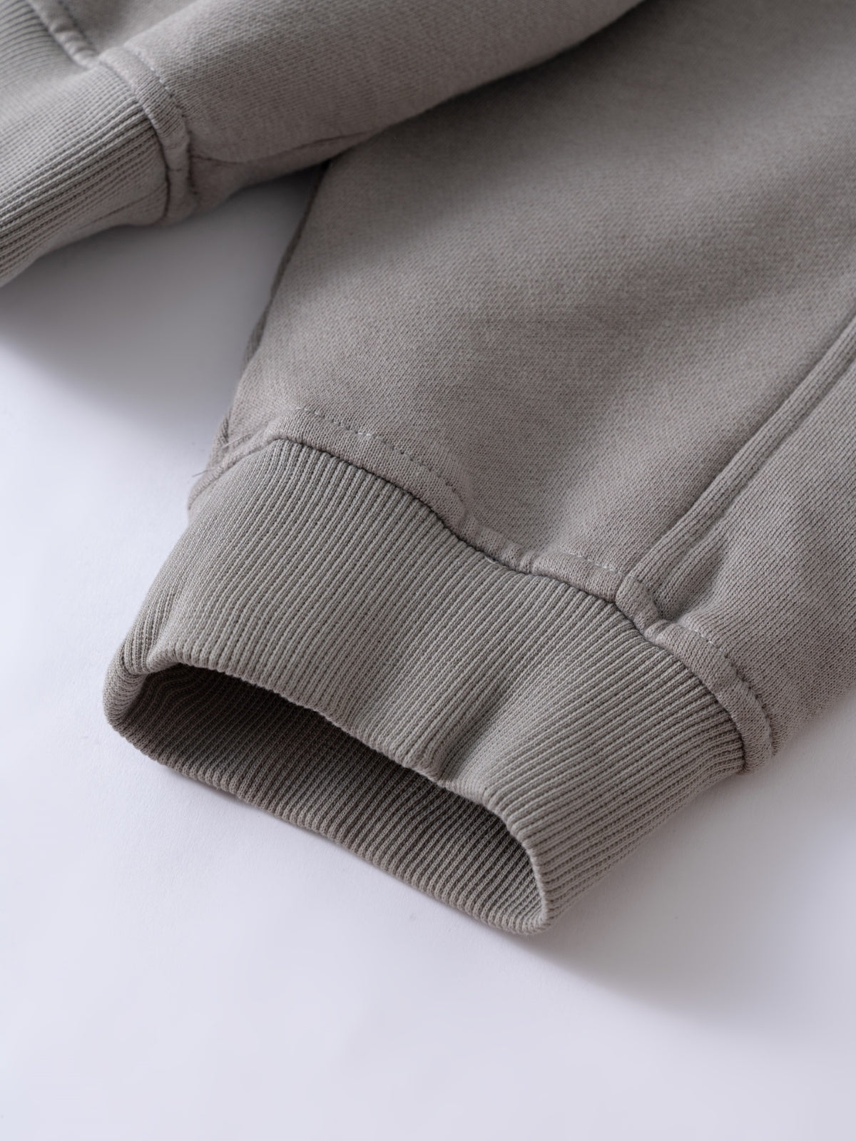 FADELY – Oversized Basic Hoodie | Teenwear.eu