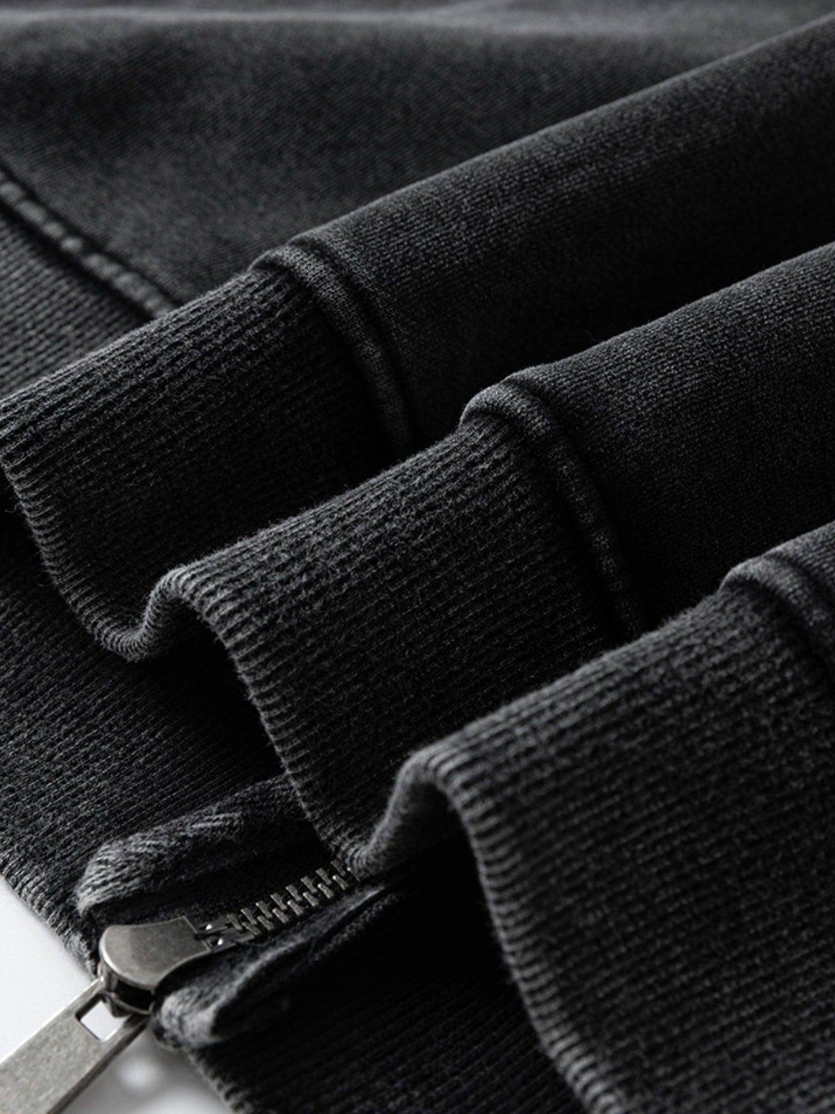 LOGOS - Oversized Embroidered Zip Up Hoodie | Teenwear.eu