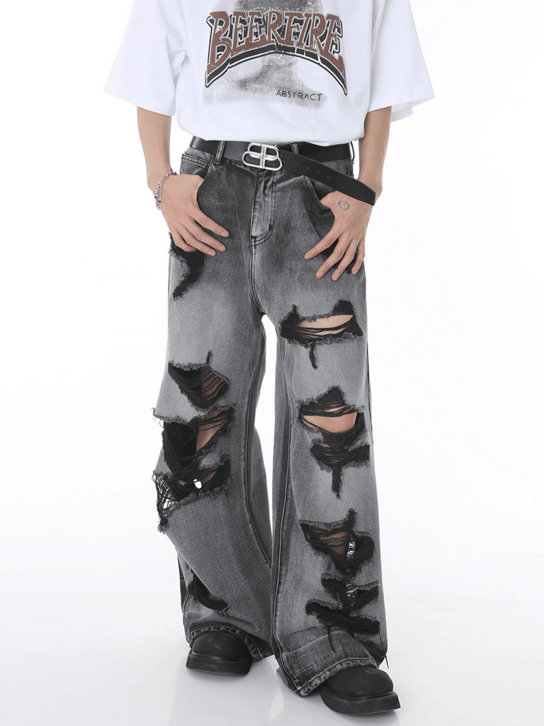 HOLES - Loose Basic Ripped Jeans Washed Grey | Teenwear.eu
