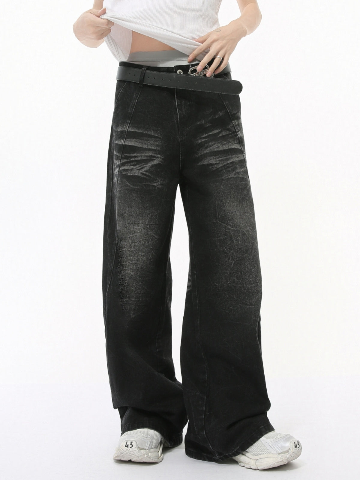 VOIDLINE - Baggy Distressed Basic Jeans | Teenwear.eu