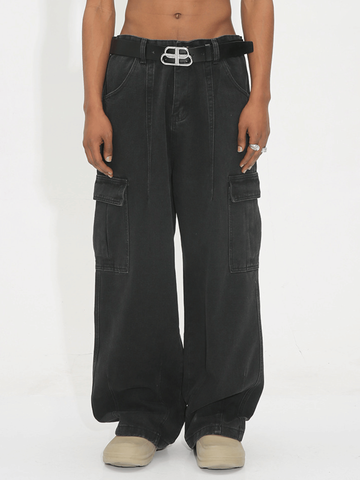 DARKET - Loose Cargo Basic Jeans | Teenwear.eu