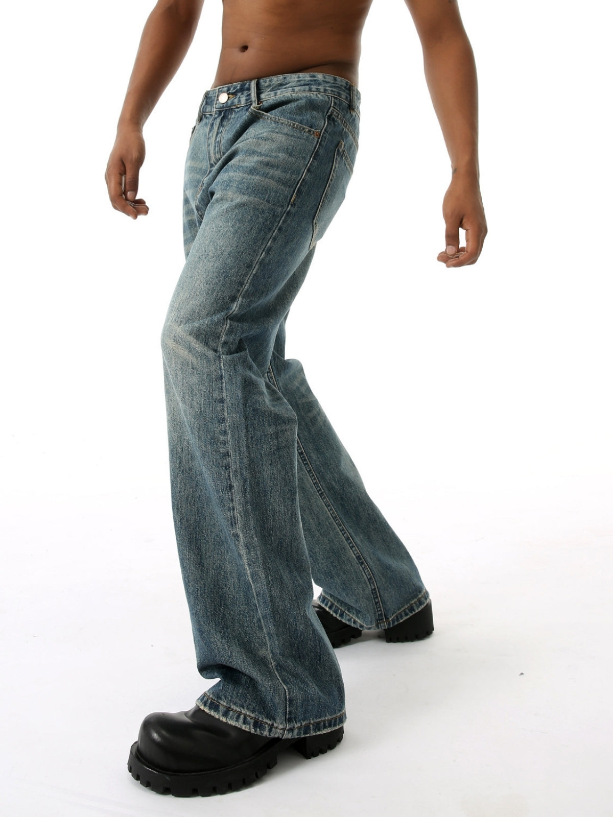 DISTILLED - Regular Basic Jeans | Teenwear.eu