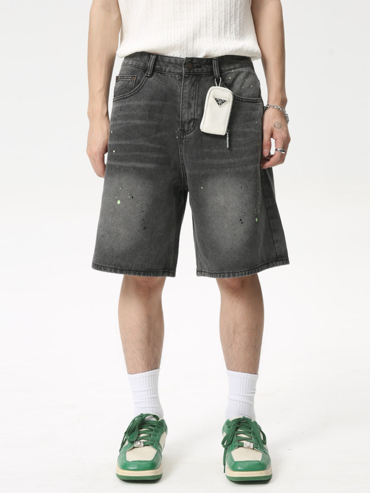 PAINTDOTS - Regular Basic Denim Shorts | Teenwear.eu